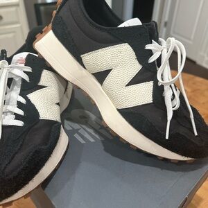 New Balance Black and White Athletic Shoes